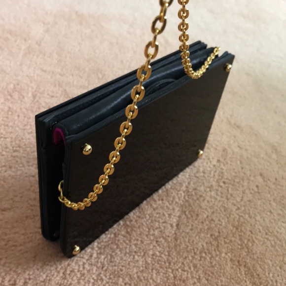 OVERTURE BY JUDITH LEIBER Alexis Resin Box Clutch - Picture 8 of 10